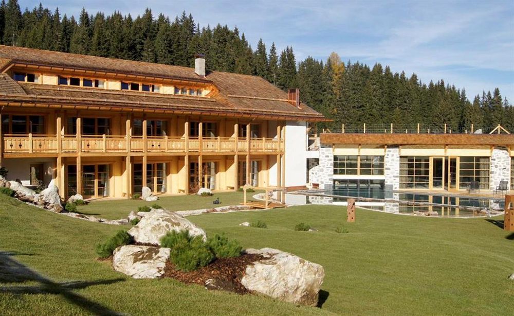 Tirler - Dolomites Living Hotel Seiser Alm Exterior foto